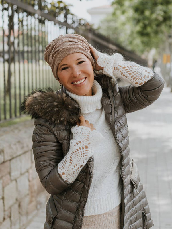 Hat Dina Oslo - Caramel Latte - chemo hat / alopecia headwear