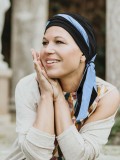 Hoofddoekjes bij chemo sjaaltjes - Sjaalmutsje Doris Zwart-Blauw - hippe chemo mutsjes
