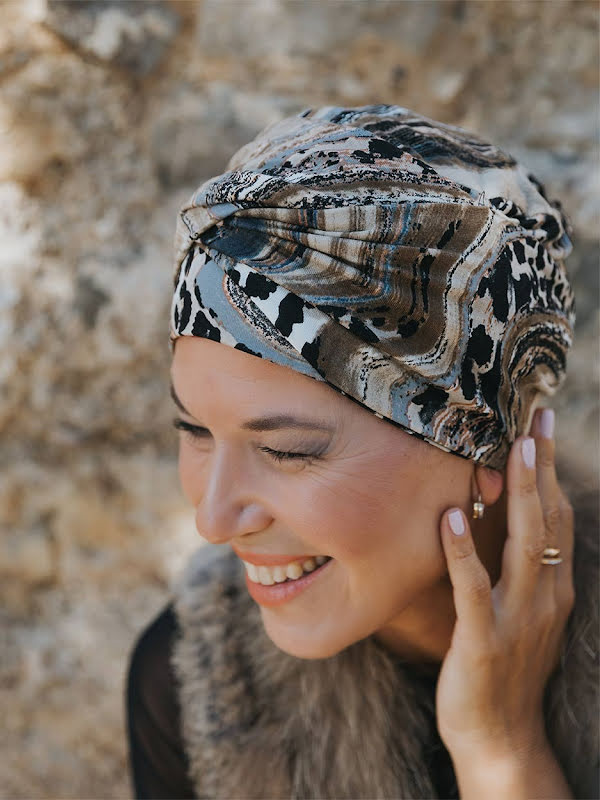 Top Susan Safari Waves - cancer hat / alopecia headwear