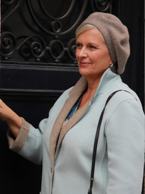 Beret Eva - Brown - chemo hat / alopecia beret