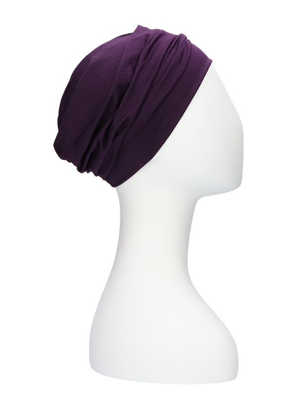 Comfortable hat Iris Aubergine - chemo hat / alopecia hat