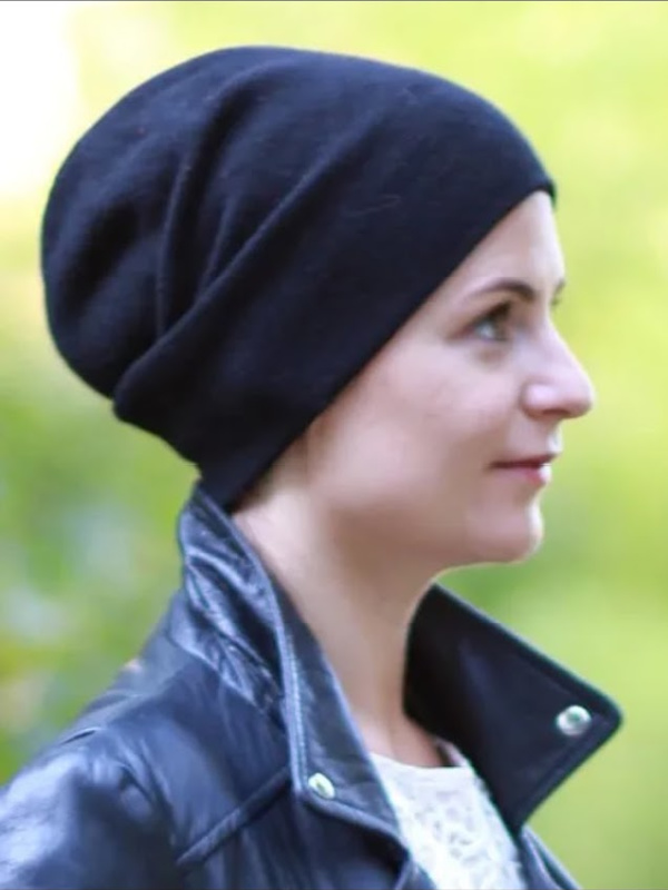 Hat Tili Black Cashmere - winter chemo hat / alopecia headwear Muts Tili zwart Kashmir - winter chemo muts / alopecia muts - EN